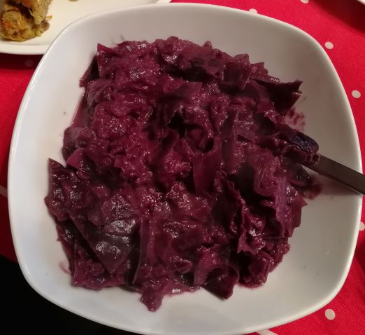 Du betrachtest gerade Apfelrotkohl