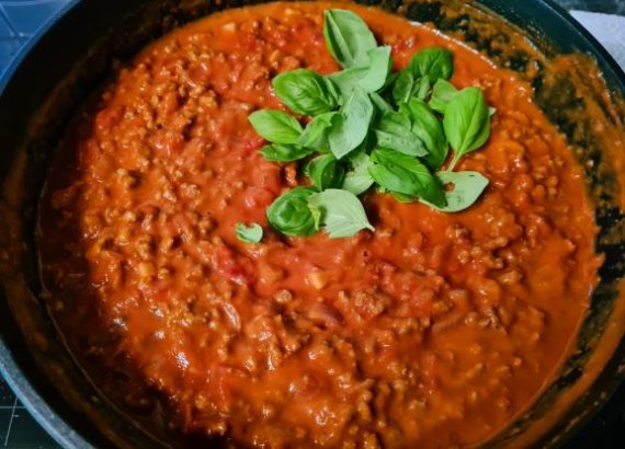 Mehr über den Artikel erfahren Bolognese – Soße